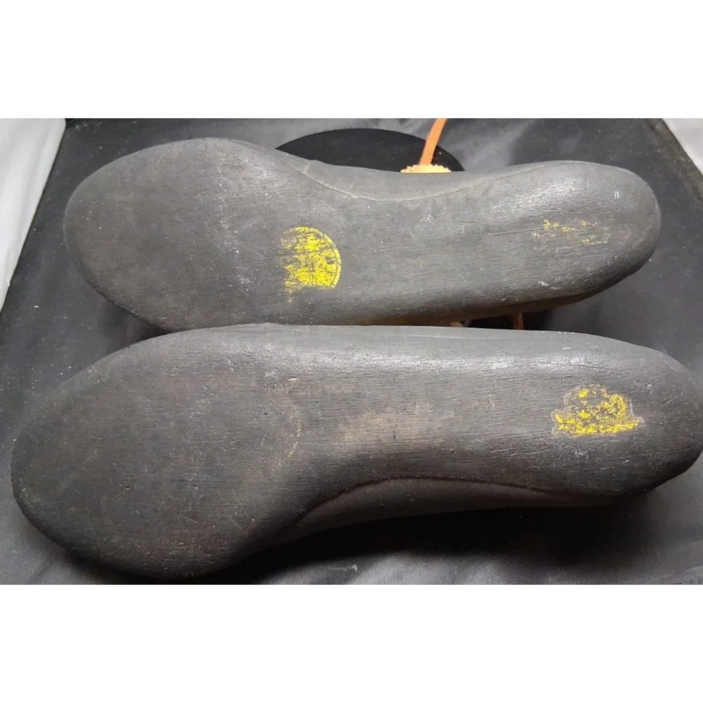 La Sportiva Mythos Climbing Shoes Mens Sz 8.5 Us Made In Italy.